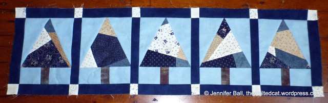 Modern Tree QAL Table Runner
