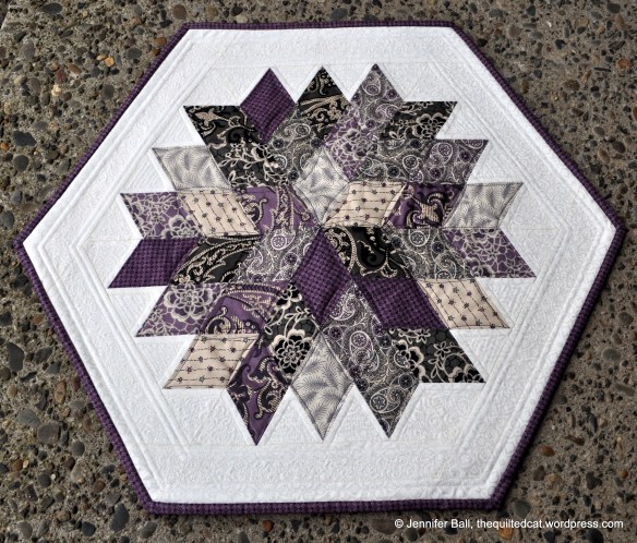 Rocky Candy Table Topper