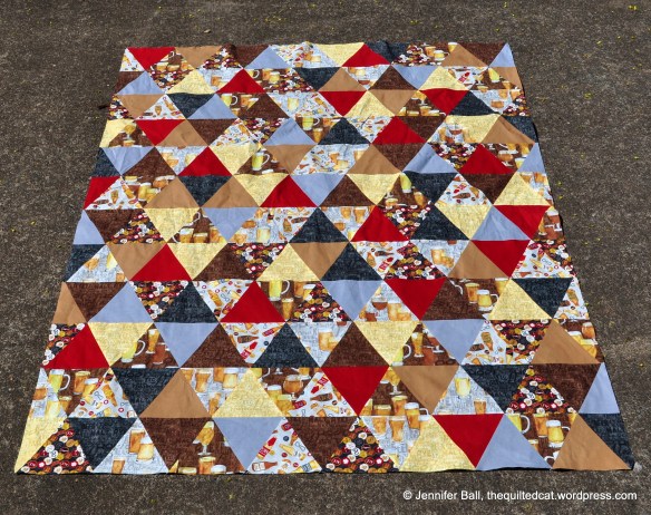 Triangle QAL Quilt Top!